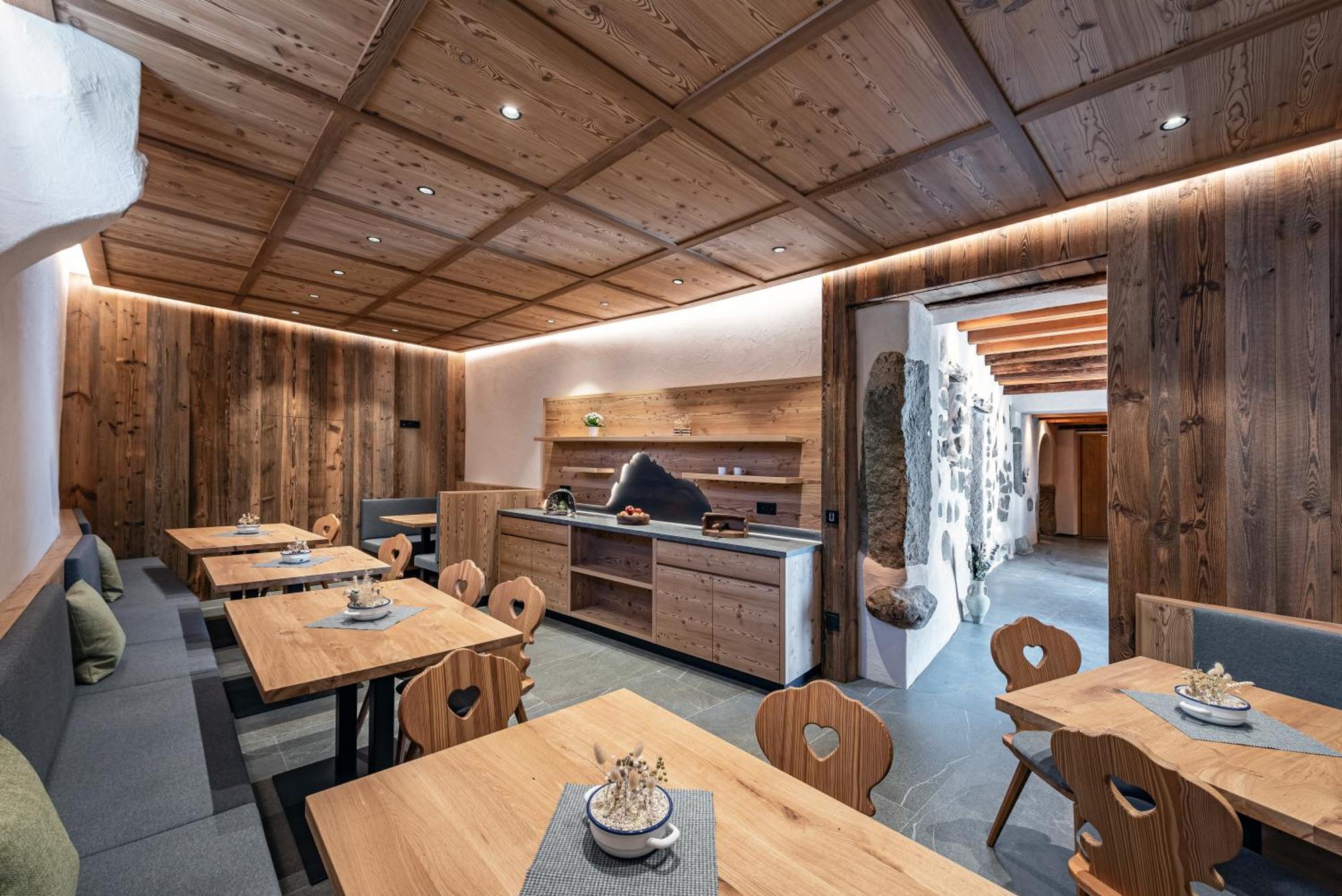 Trinnerhof- Hof Chalets Und Obsthof Mit Zimmer Natz-Schabs Ngoại thất bức ảnh
