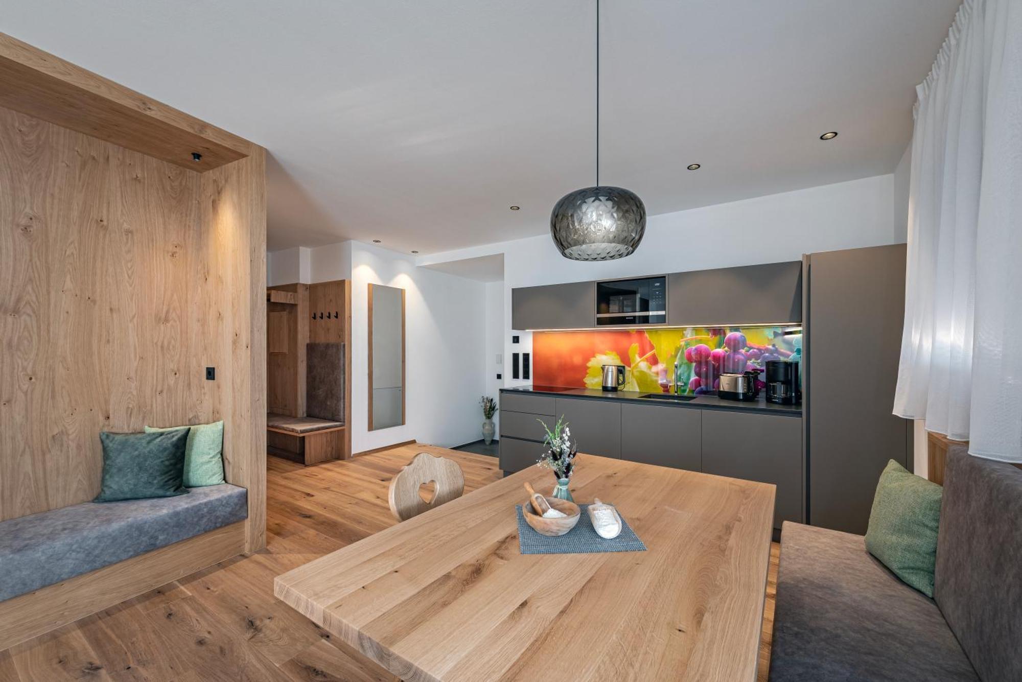 Trinnerhof- Hof Chalets Und Obsthof Mit Zimmer Natz-Schabs Ngoại thất bức ảnh