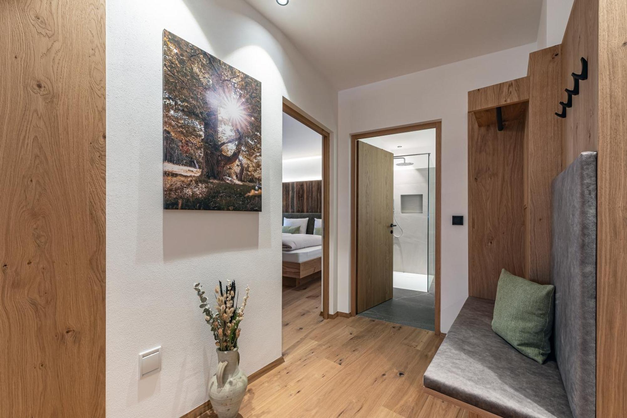 Trinnerhof- Hof Chalets Und Obsthof Mit Zimmer Natz-Schabs Ngoại thất bức ảnh