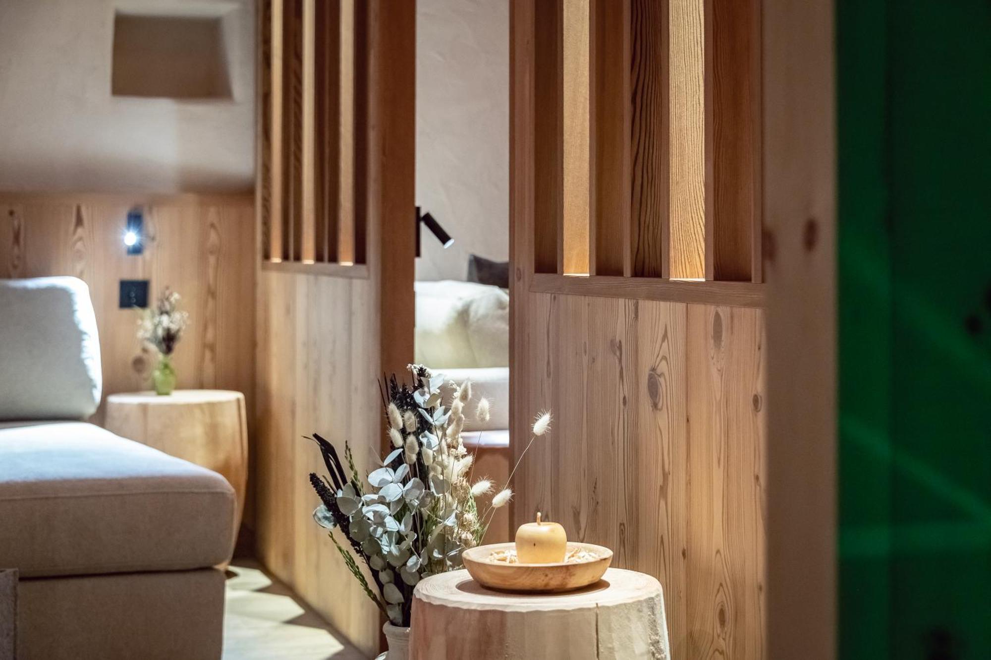 Trinnerhof- Hof Chalets Und Obsthof Mit Zimmer Natz-Schabs Ngoại thất bức ảnh