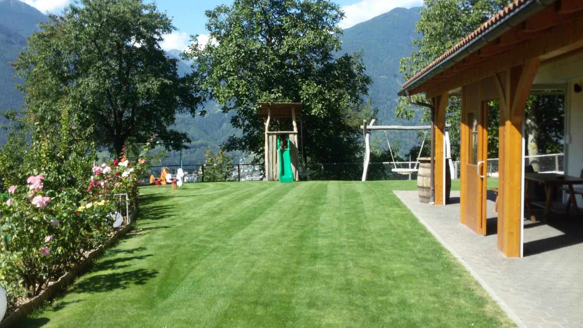 Trinnerhof- Hof Chalets Und Obsthof Mit Zimmer Natz-Schabs Ngoại thất bức ảnh
