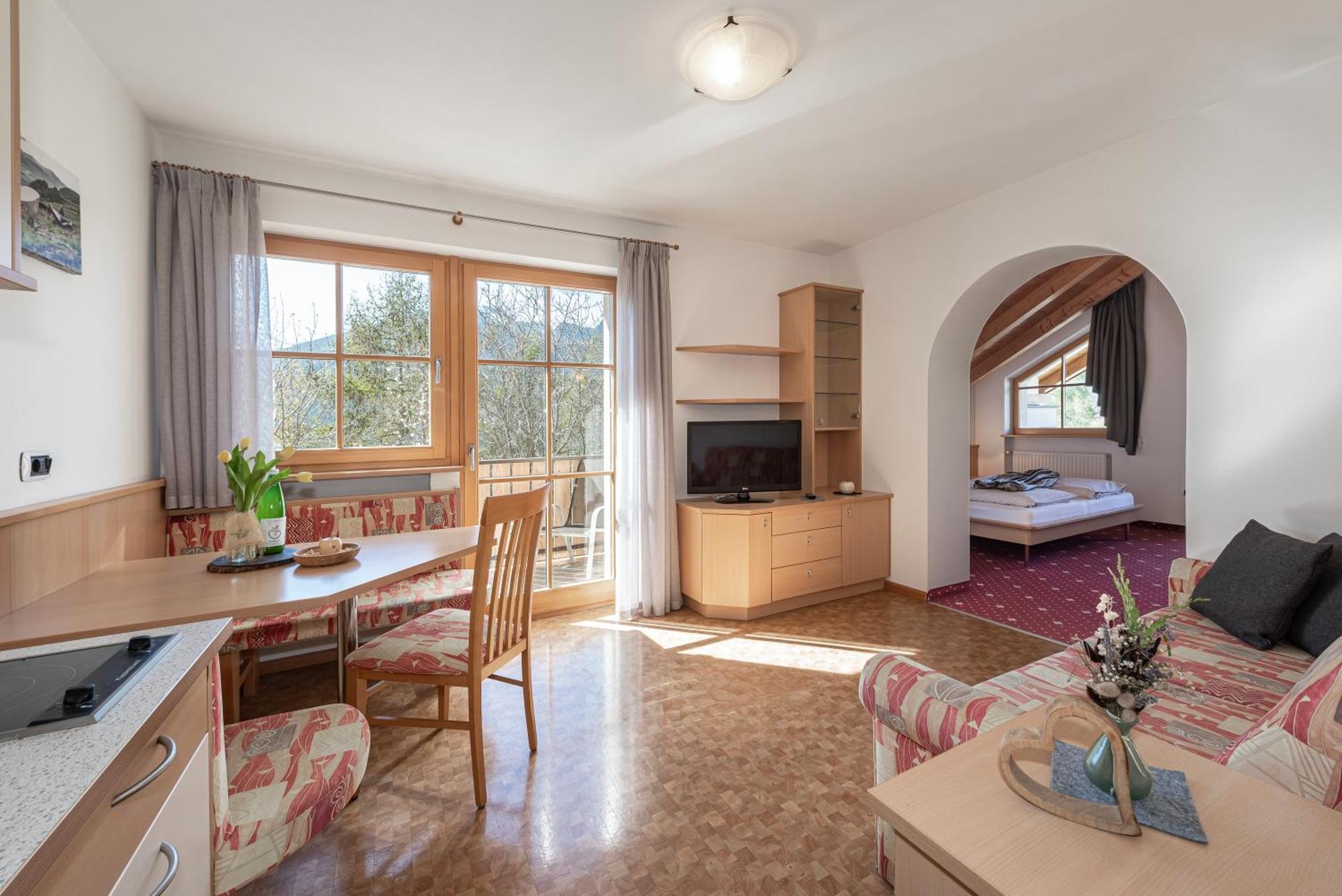 Trinnerhof- Hof Chalets Und Obsthof Mit Zimmer Natz-Schabs Ngoại thất bức ảnh