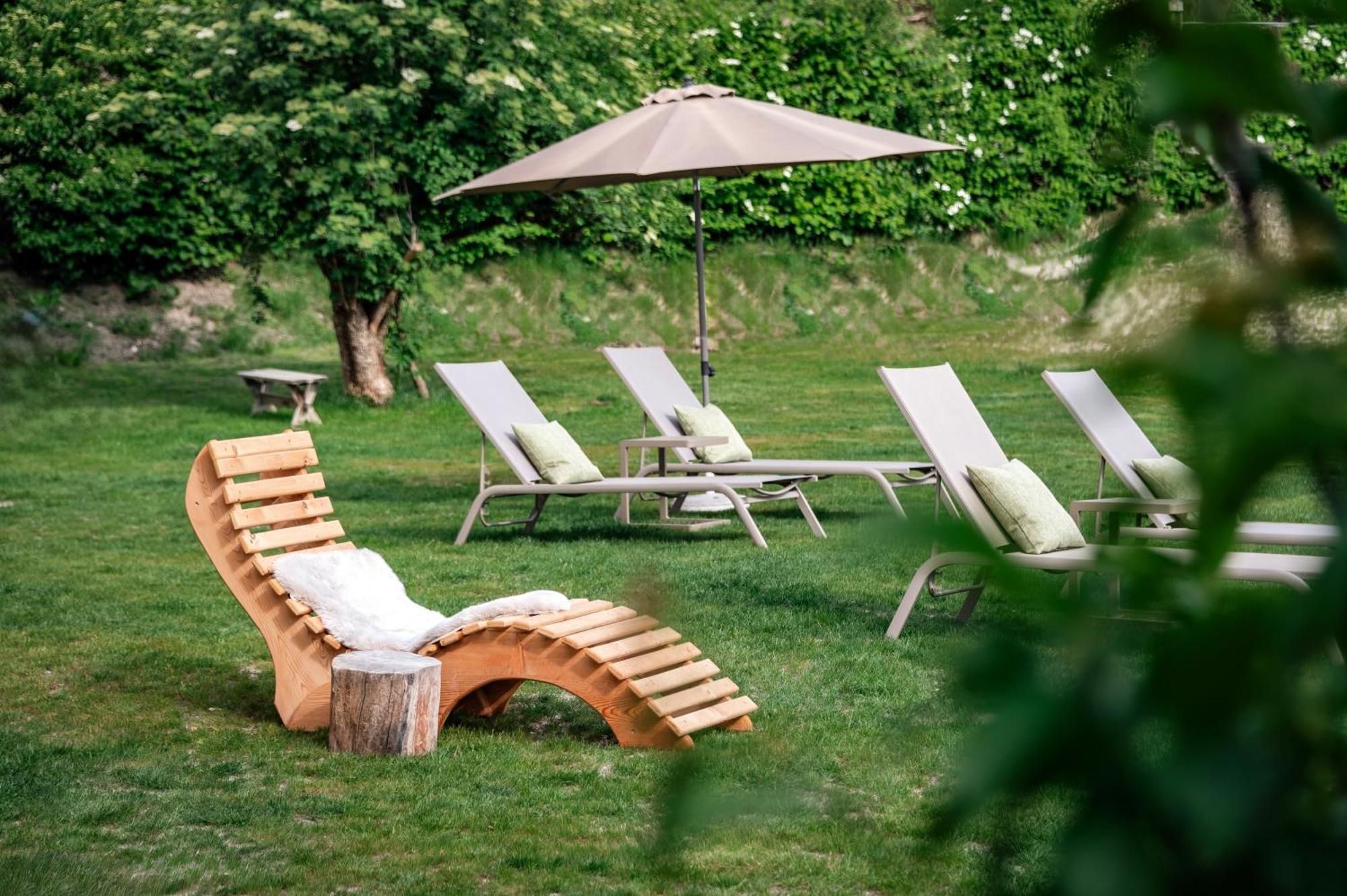 Trinnerhof- Hof Chalets Und Obsthof Mit Zimmer Natz-Schabs Ngoại thất bức ảnh